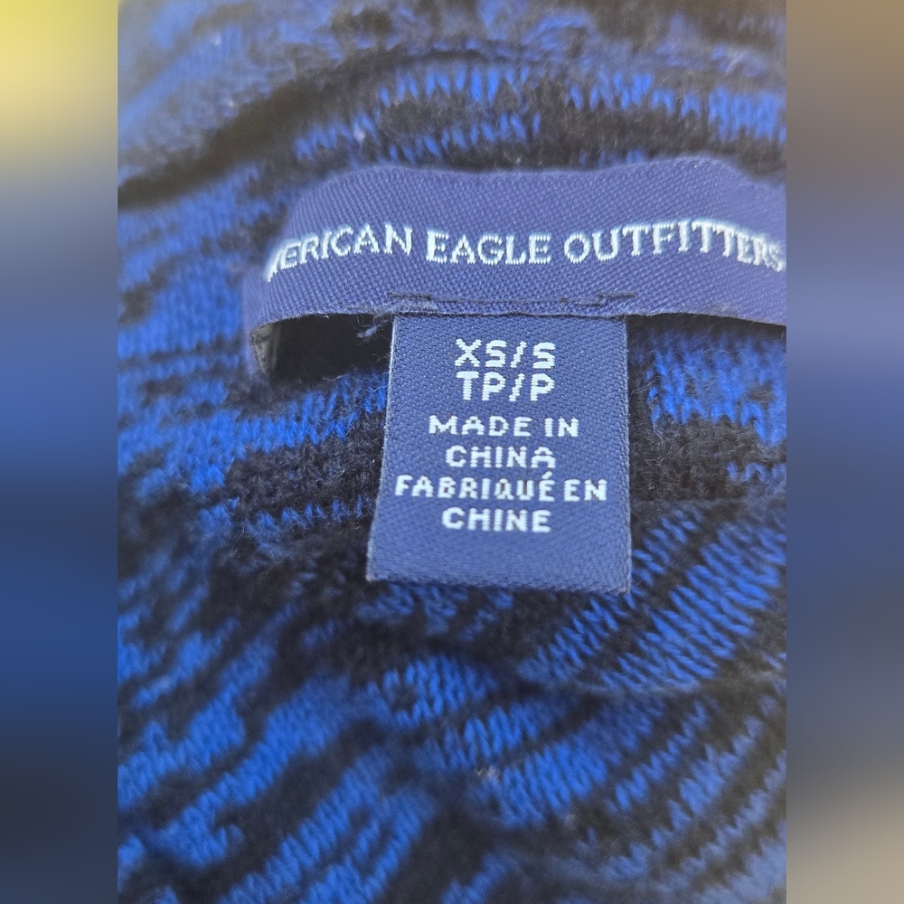 American Eagle Outfitters NWT Blue & Black Knit Cardigan szXS - Picture 7 of 7
